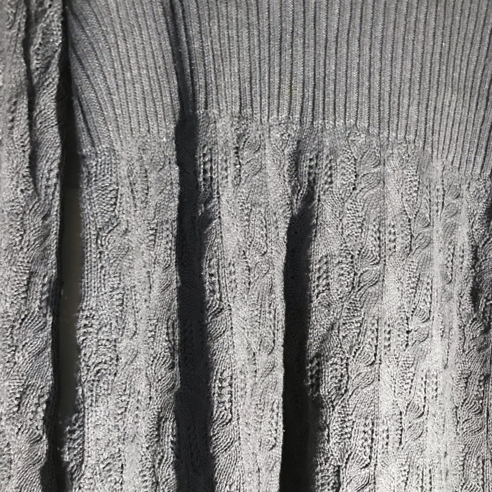 Sweater - Picture 2 of 2